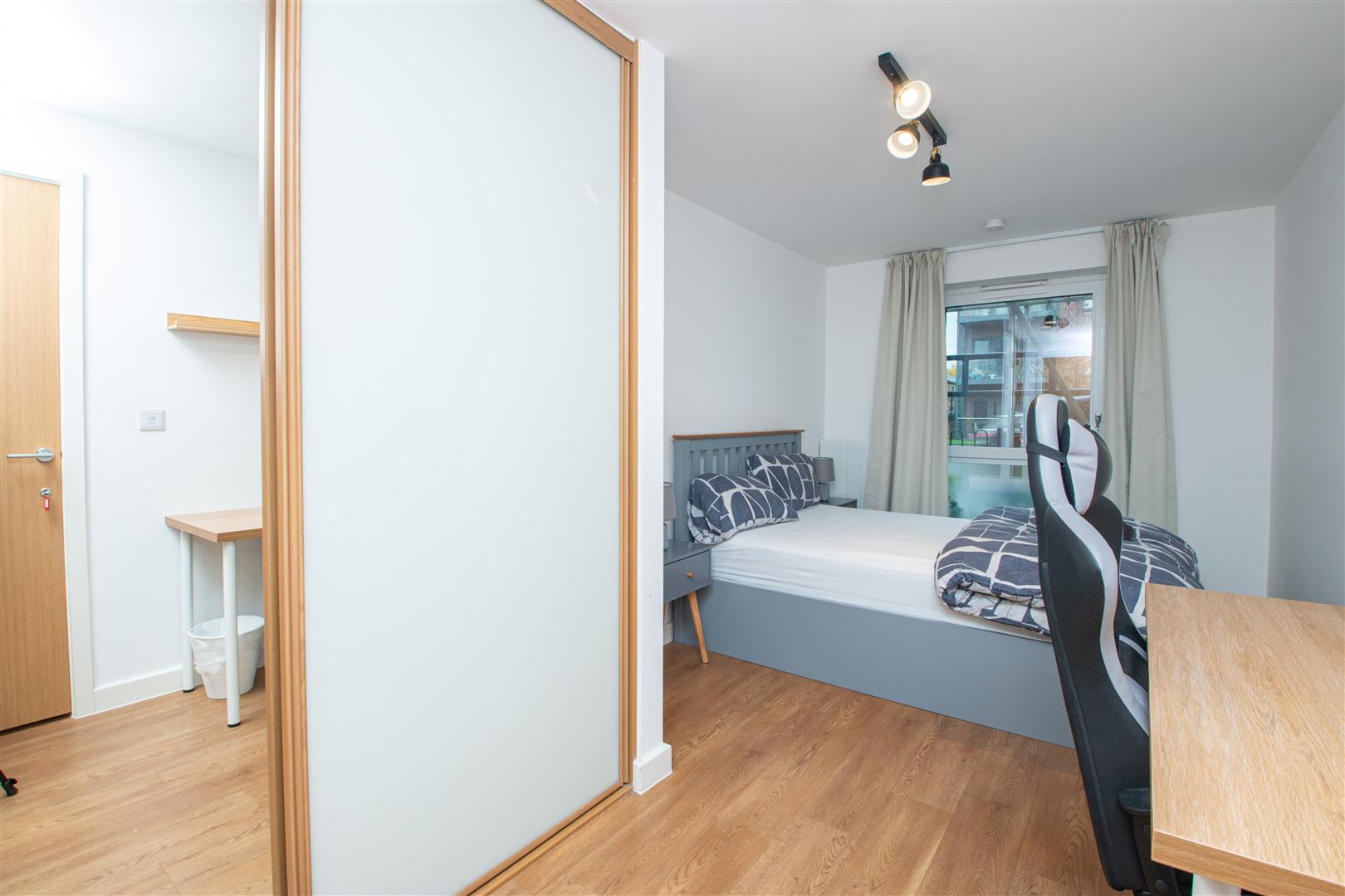 2 Gambit Avenue, Oakgrove, Milton Keynes
